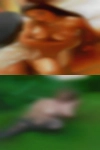 Woman looking for threesome